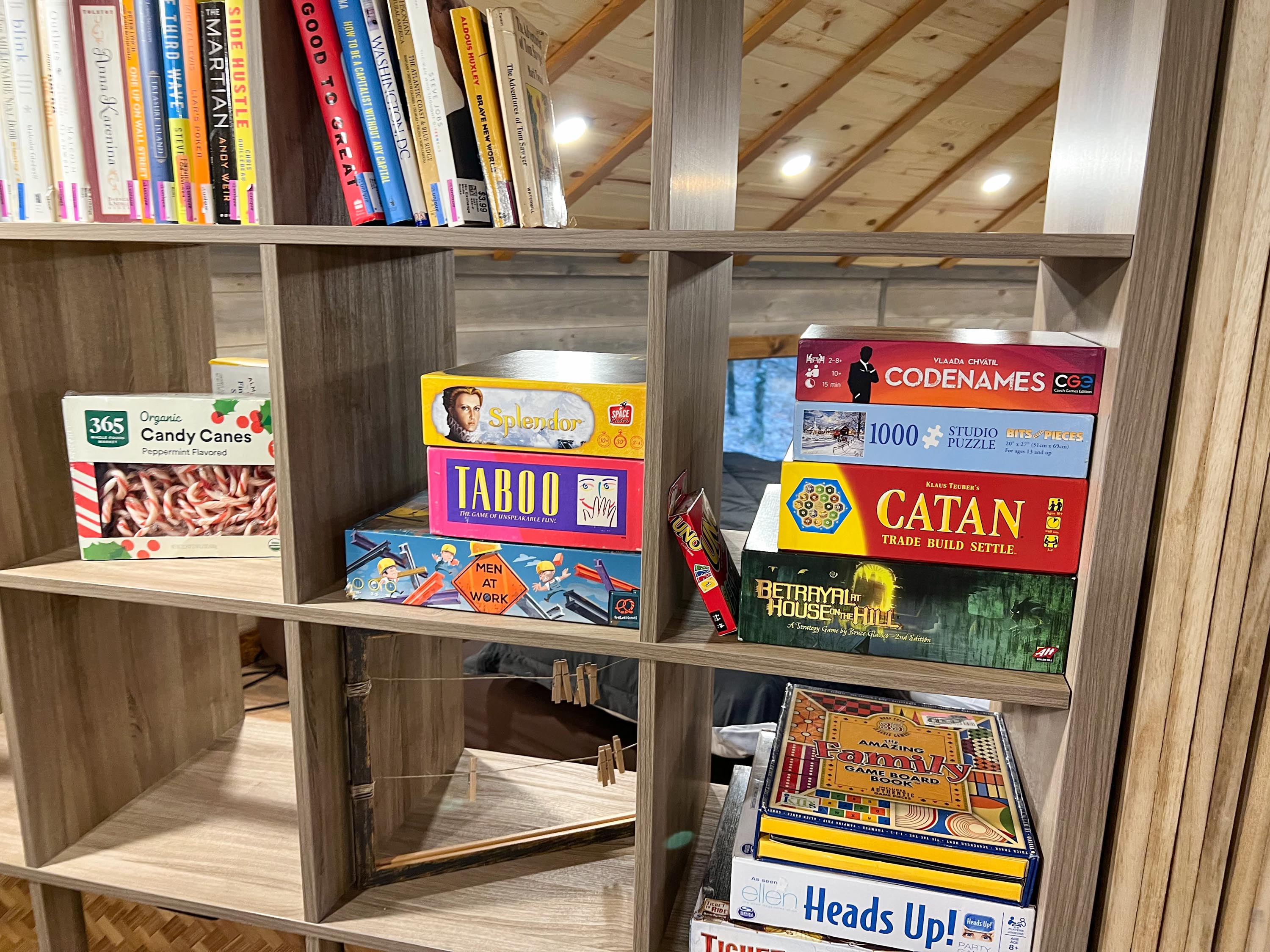<span  class="uc_style_uc_tiles_grid_image_elementor_uc_items_attribute_title" style="color:#ffffff;">Great board games! How about Catan, Codenames, Ticket to Ride, Uno, Heads Up and so much more?!</span>
